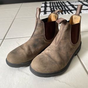 Rustic Brown Blundstones